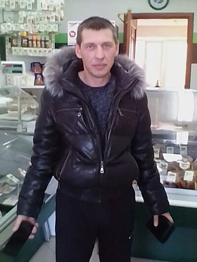  ,   Stas, 47 ,   