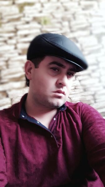  ,   Farid, 39 ,   ,   , c 