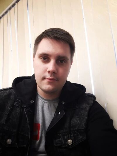  ,   Mikhail, 25 ,   