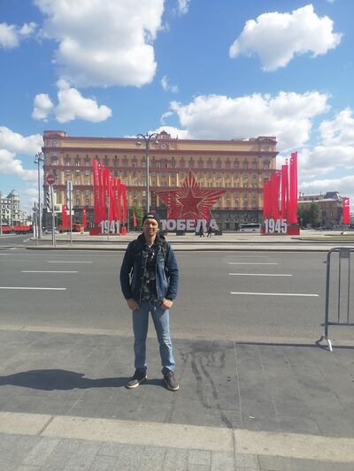  ,   Sherzod, 43 ,   ,   , 