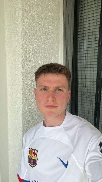  Frankfurt am Main,   Ivar, 22 ,     , c , 