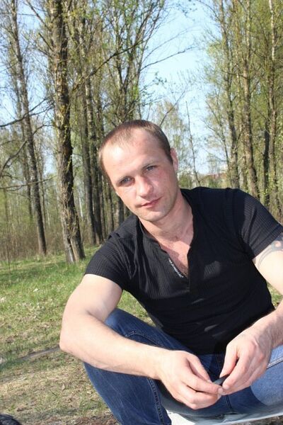  ,   Alex, 43 ,   