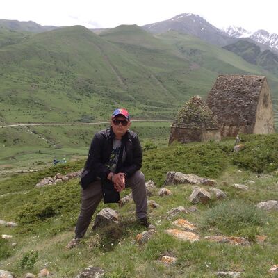  ,   Igor, 42 ,   