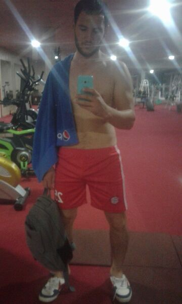  ,   Sherxan, 33 ,   ,   , c 