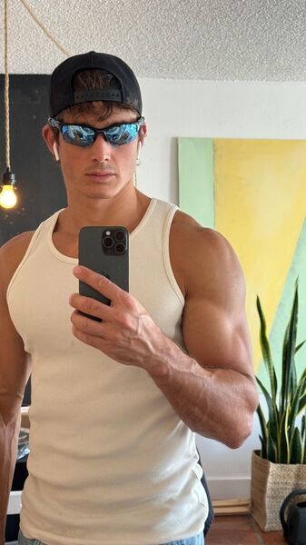  ,   David, 30 ,   ,   , c , 