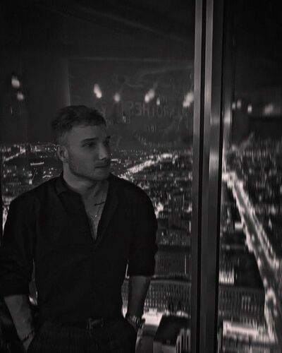  ,   Egor, 28 ,     