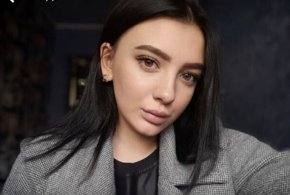  ,   Kira, 25 ,   ,   