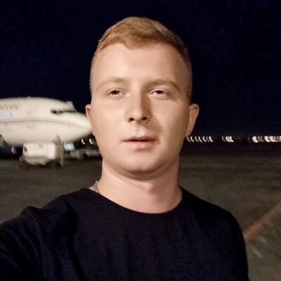  Warszawa,   Illya, 28 ,   