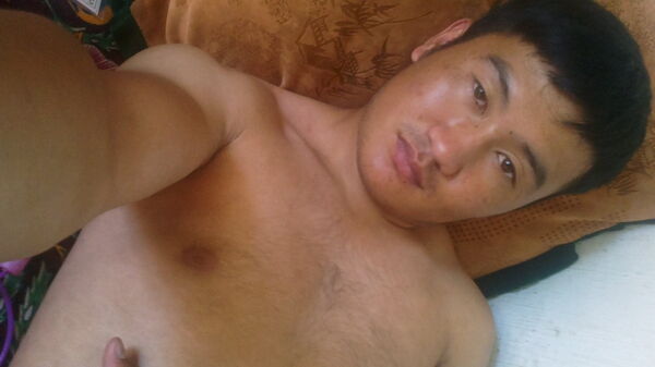  ,   Maky, 33 ,   