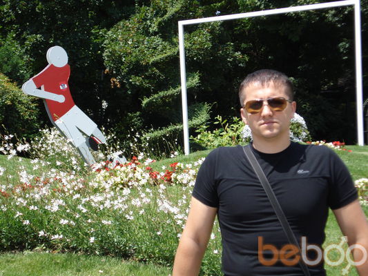  ,   Alex, 47 ,  