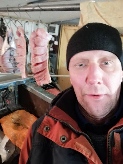  -,   Viktor, 44 ,     , c 