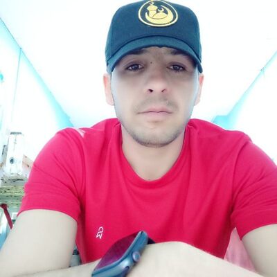  ,   ALEK, 32 ,   ,   , 