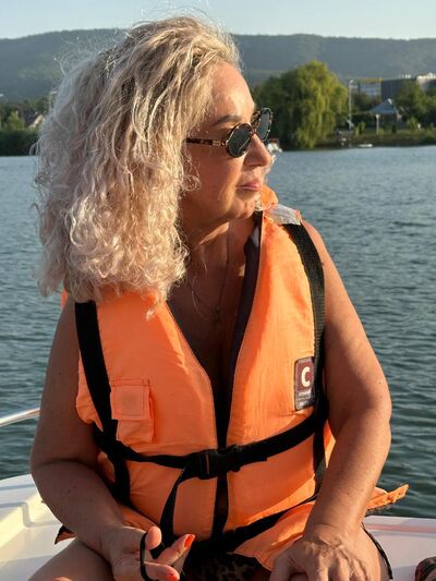  ,   , 55 ,   c 