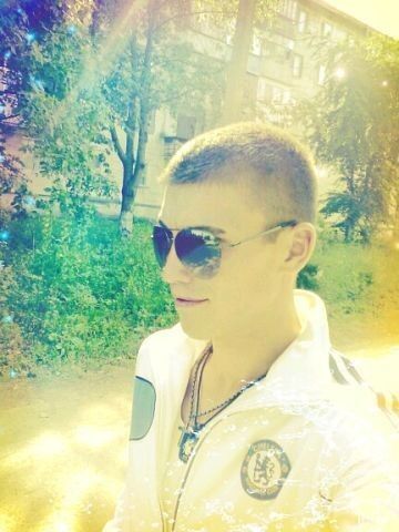  ,   Alex, 33 ,   ,   , c , 
