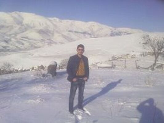  ,   Artur, 38 ,   ,   , c 