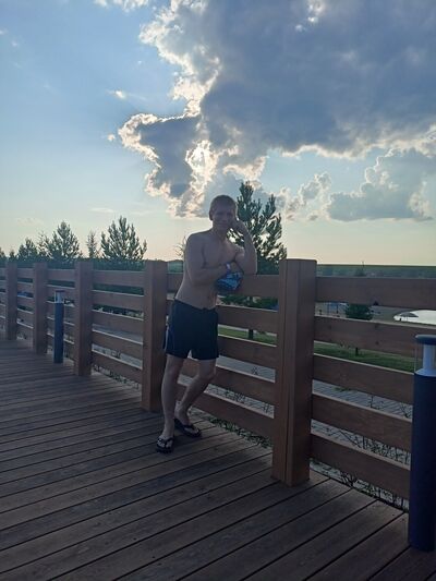  North Charleston,   Seryozha, 30 ,   ,   