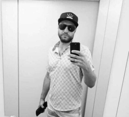  ,   Tyrist, 37 ,   ,   , c , 