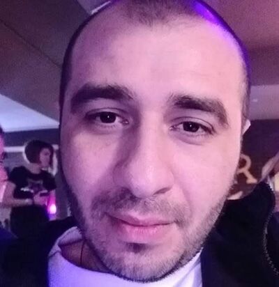  ,   Artur, 39 ,   ,   