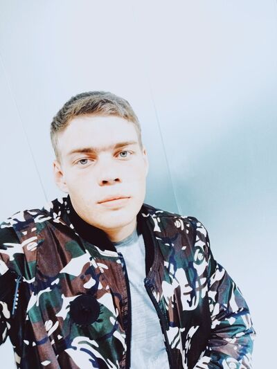  ,   Viktor, 25 ,   ,   