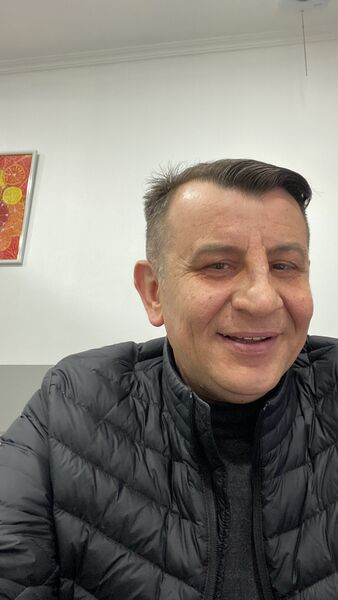  ,   Victor, 54 ,   ,   