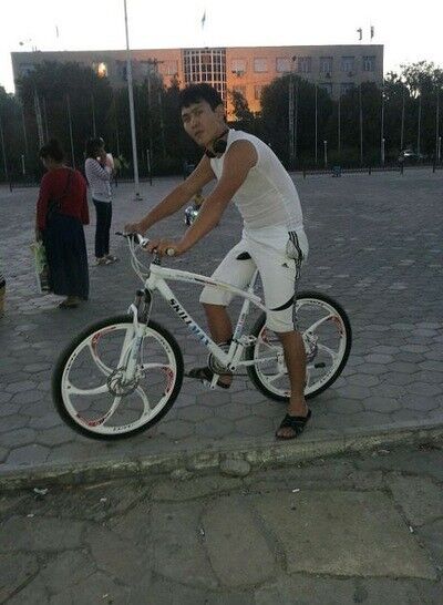  ,   Kambarbek, 37 ,   ,   , c , 