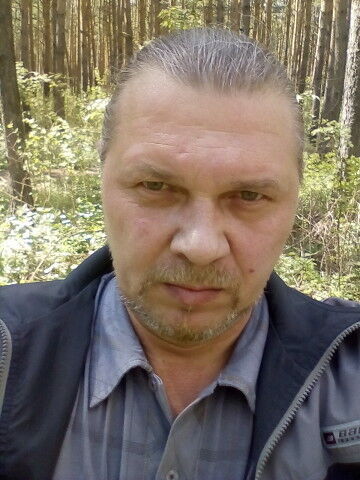  ,   VICTOR, 56 ,   