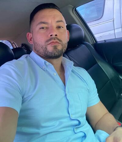  ,   Edward, 46 ,   c 
