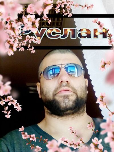  ,   Ruslan, 42 ,   ,   , c , 