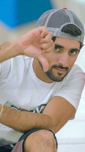  ,   Fazza, 42 ,   ,   