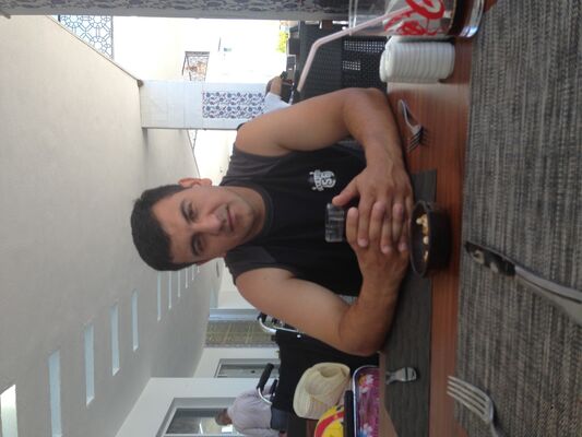  ,   Emil, 42 ,   ,   , c 