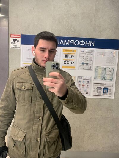  ,   Tim, 24 ,   ,   