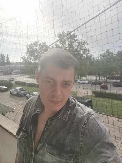  ,   Igor, 44 ,   ,   
