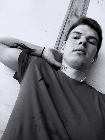  ,   Oleg, 25 ,   ,   