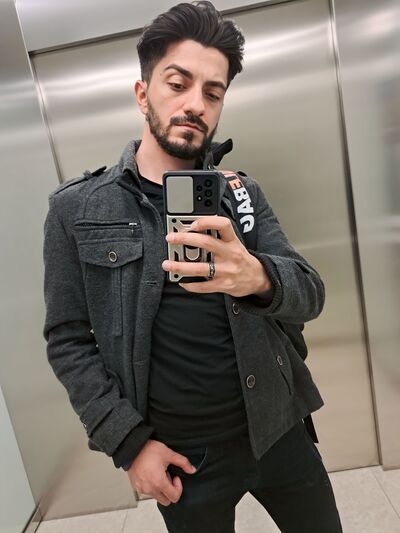  ,   Alex, 31 ,   ,   