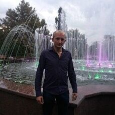  11870028  Aleksey, 41 ,    