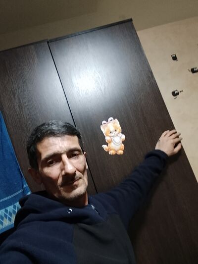  ,   Alek, 43 ,   ,   