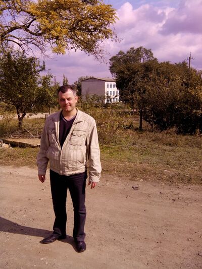  ,   Serj, 44 ,   ,   , c 