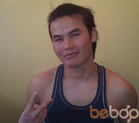  ,   Ulan, 32 ,   