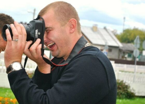  ,   Alex, 36 ,  