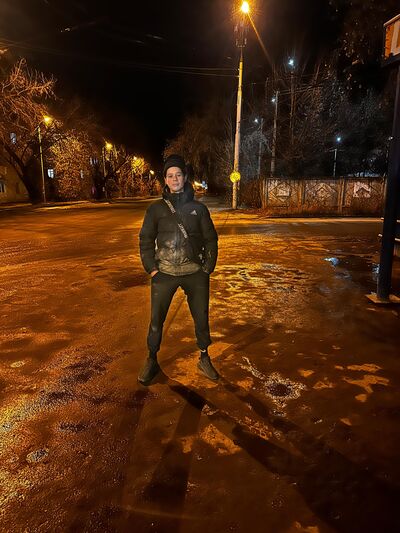  ,   Alexander, 19 ,   ,   , c 