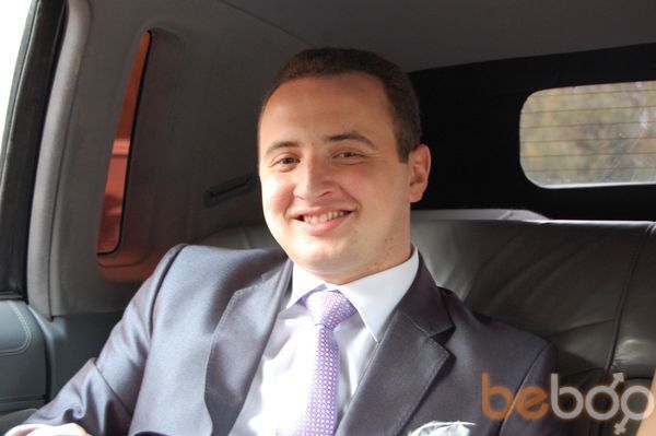  ,   Alex, 39 ,   