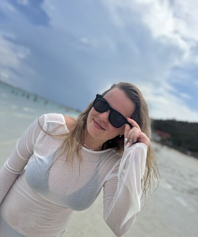  ,   Kari, 28 ,     , c 