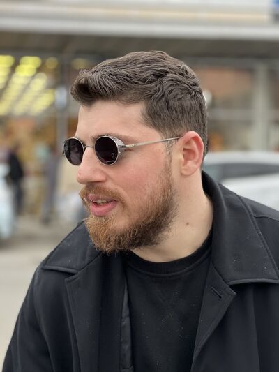  ,   Gio, 29 ,   ,   
