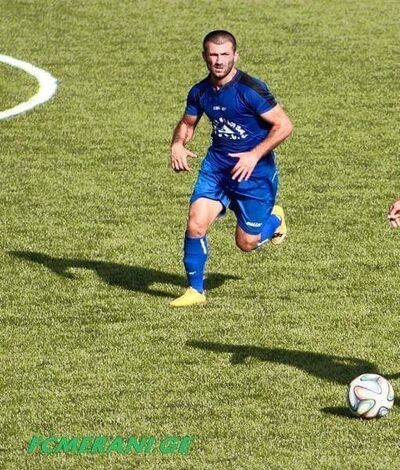  ,   Zura, 39 ,   ,   , c 