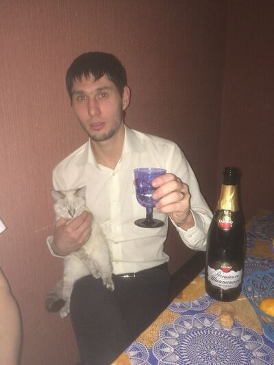  ,   Maksim, 35 ,   