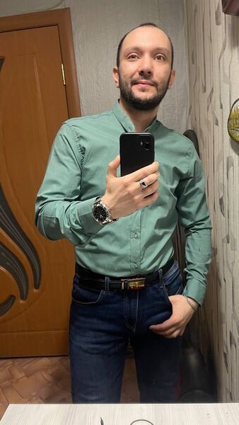  ,   Konstantin, 30 ,  