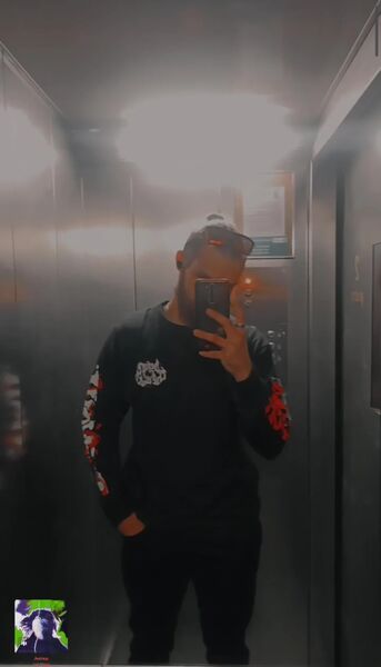  ,   Vitek, 25 ,   ,   