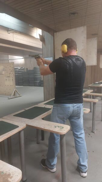  Holborn,   Geronimo, 44 ,   ,   , c 