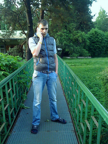  ,   Aigar, 33 ,   
