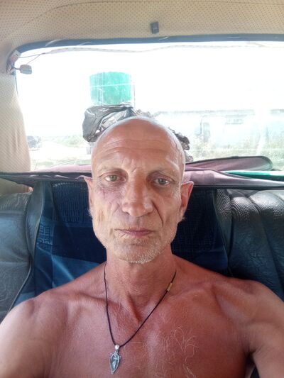  --,   Semen, 52 ,   ,   
